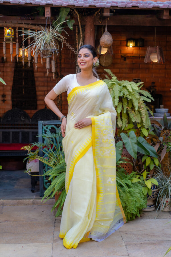 Creamy White Colored and Jonquil Bordered Handwoven Cotton Moirang Phee