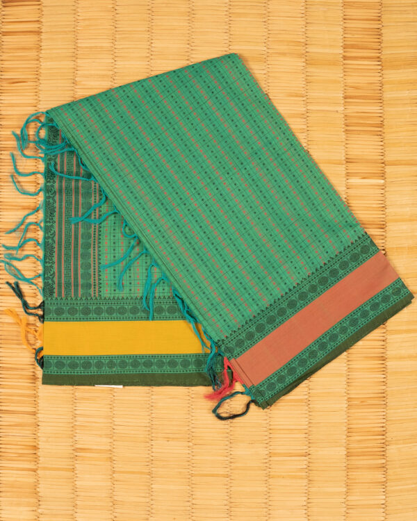 Bright Green Cotton with Rusty Border Cotton Chettinad