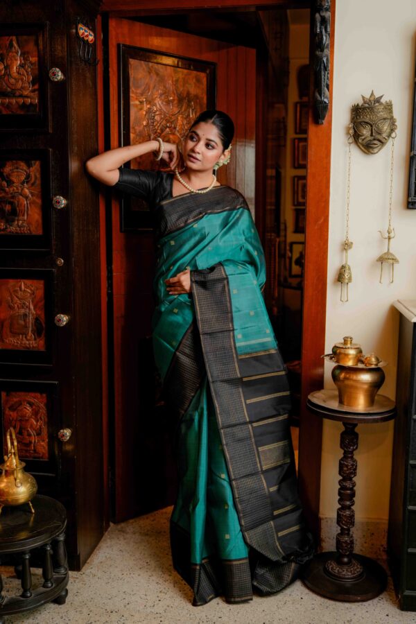 Teal Temptation with Charcoal-Gold Grandeur Handwoven Silk Chettinad