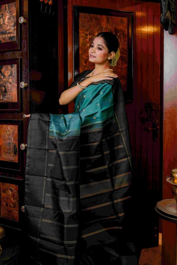 Teal Temptation with Charcoal-Gold Grandeur Handwoven Silk Chettinad - Image 4