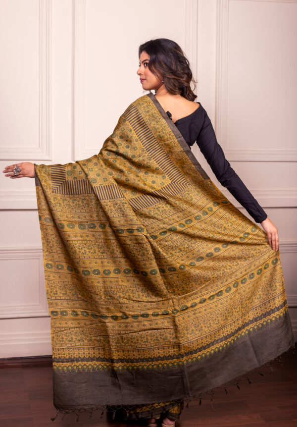 Antique Gold Elegance in Tussar Ajrakh - Image 4