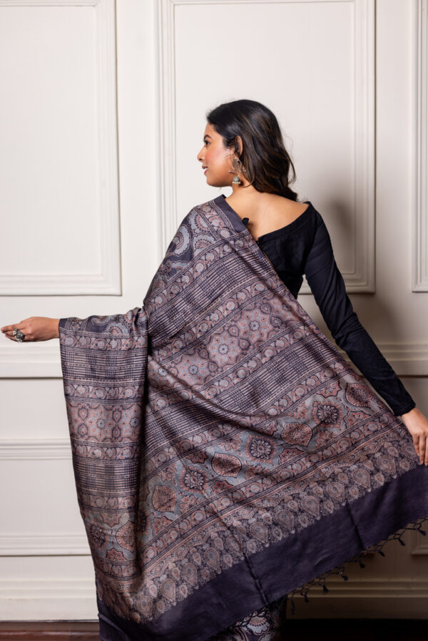 Smoky Charcoal Charm in Tussar Ajrakh - Image 4