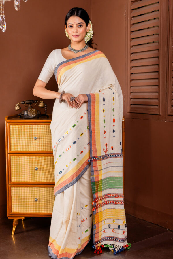 Ivory Elegance with Multicolor Border Cotton Bhujodi