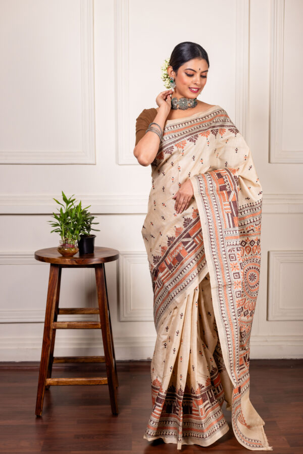 Ivory Earth: Tussar Kantha with Brown and Orange Motifs