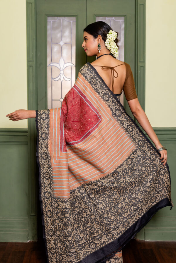 Coral and Navy Tussar Kantha with Gold Highlights - Image 4