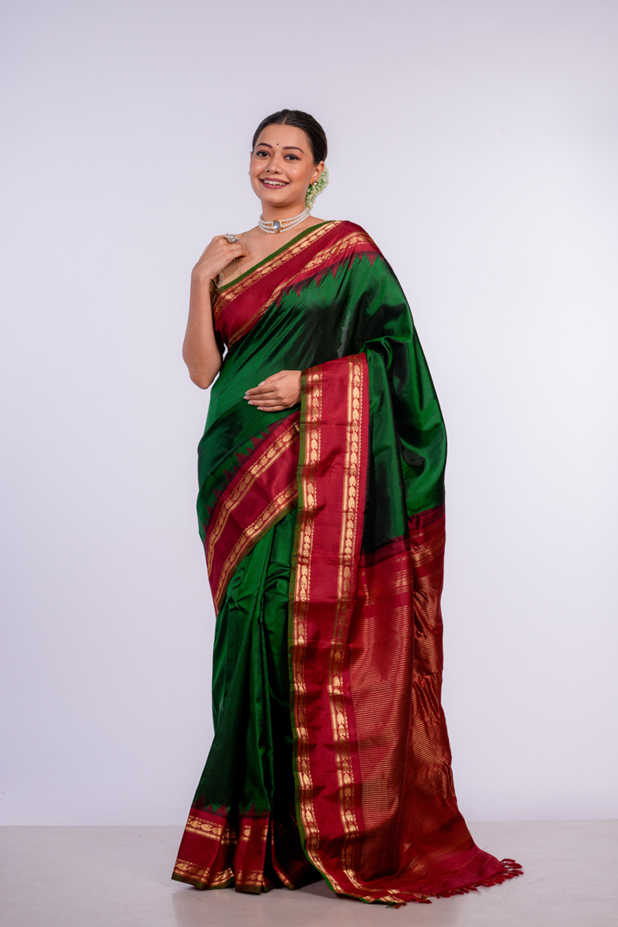 HANDWOVEN SILK GADWAL